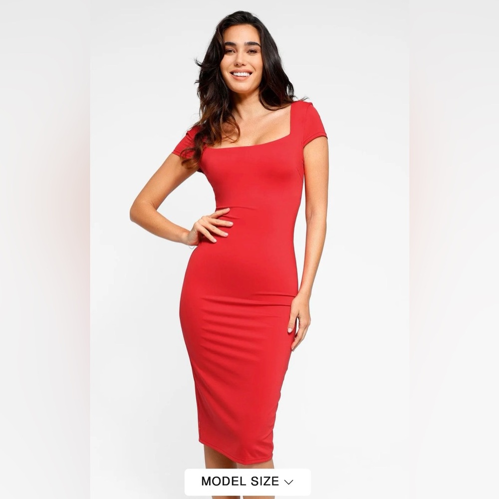 Shapewear Built-In Sculpting Midi Dress